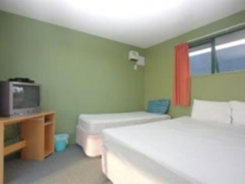 Coronation Park Motels Ashburton Exterior photo